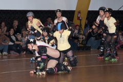 RollerDerby-Falls04