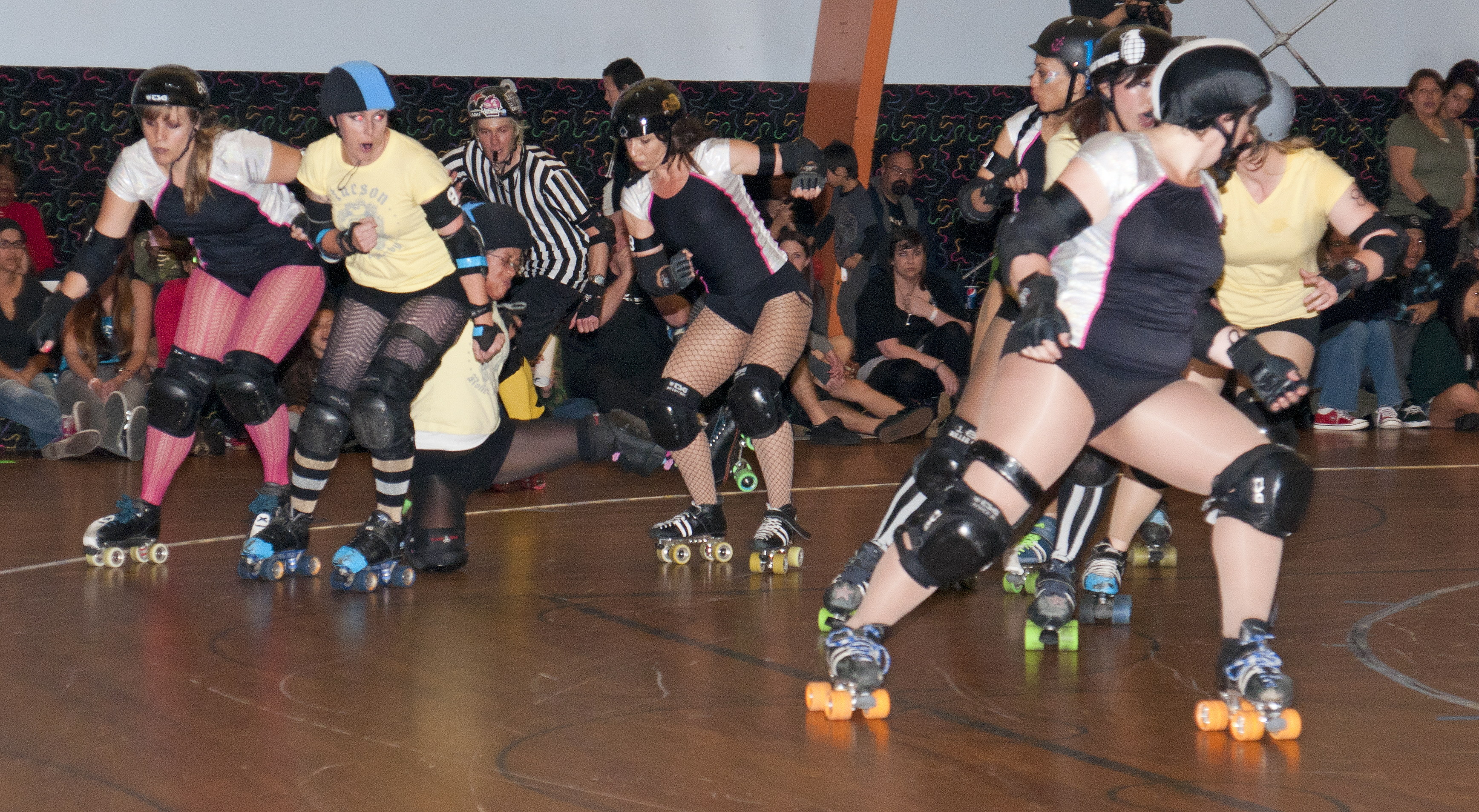RollerDerby-Referees02
