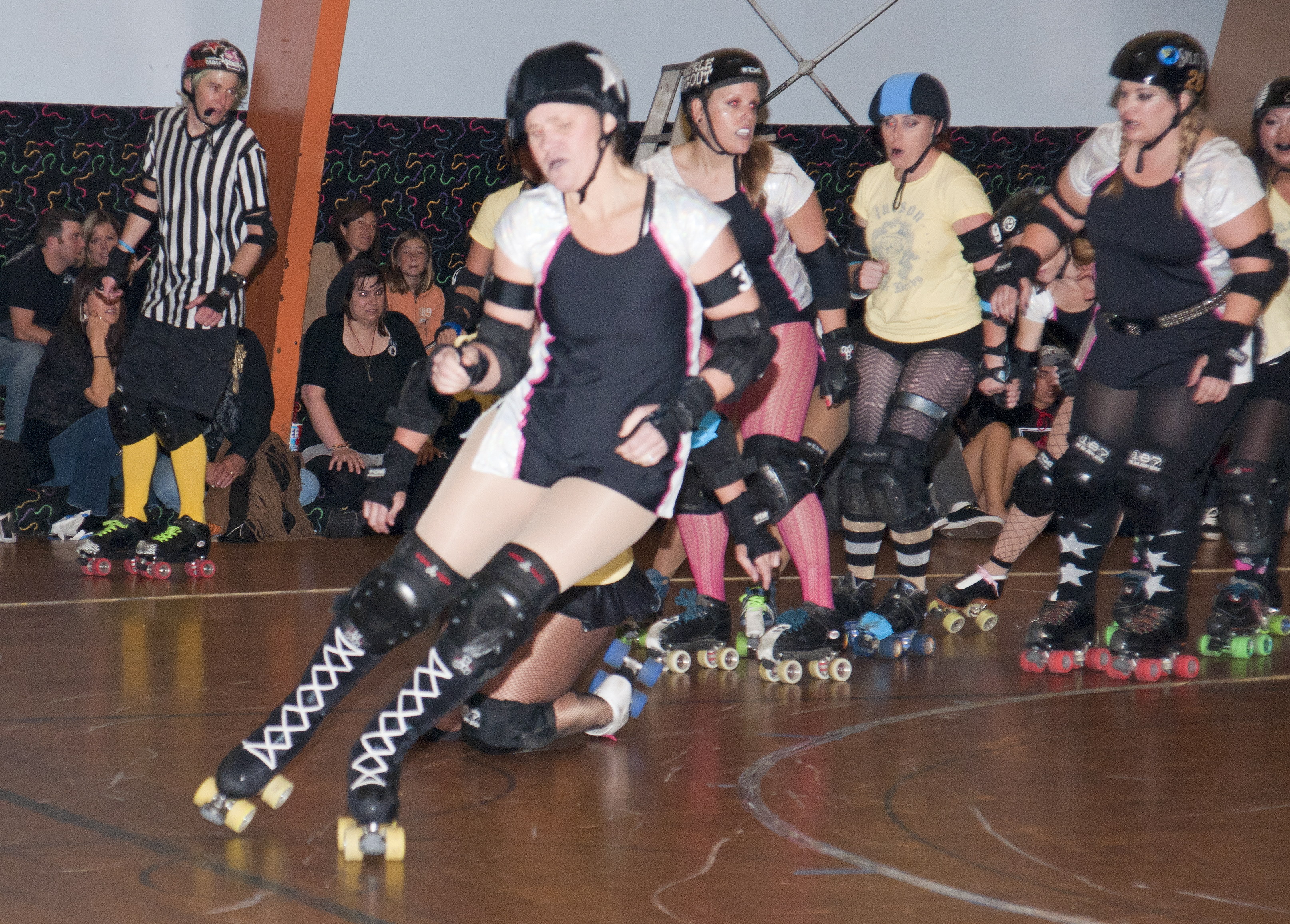 RollerDerby-Referees04