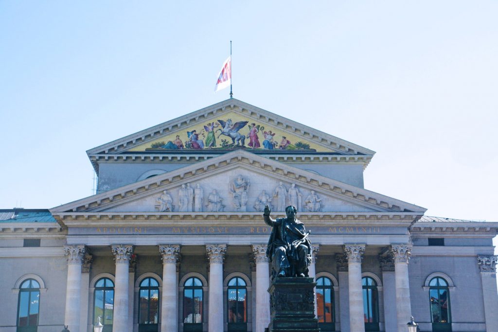 Bayerische Staatsoper.