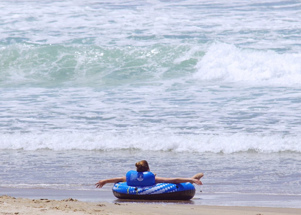 Float safely on the sand.