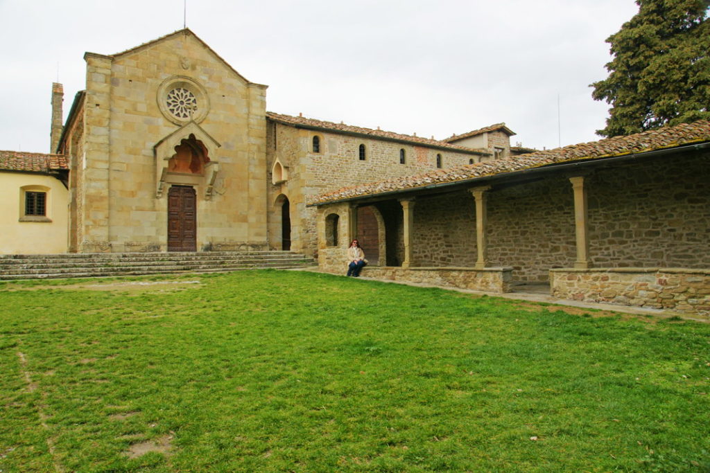 The courtyard of the Convento di San Francesco in Fiesole.