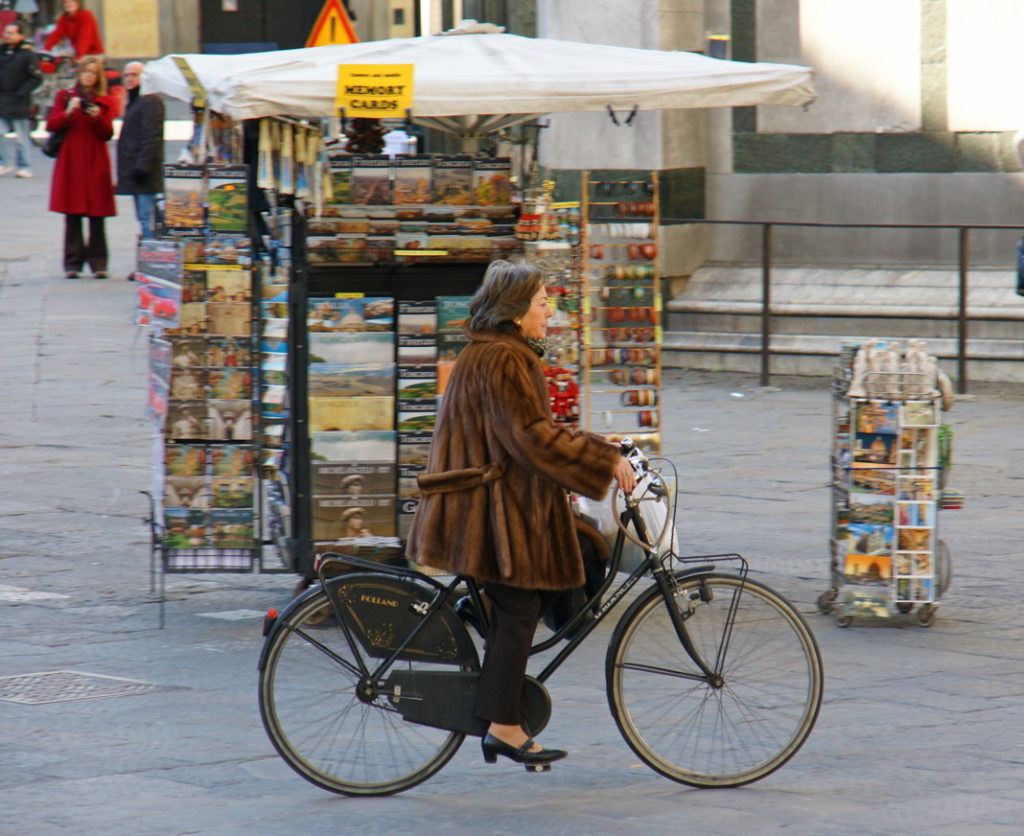 Grocery shopping in Florence: don’t forget your mink coat.