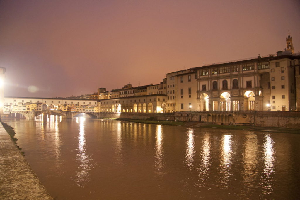 Ponte Vecchio at night.