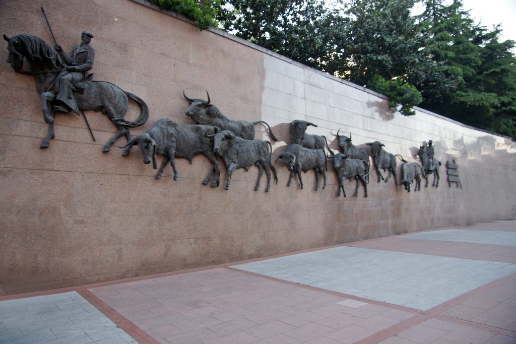 One of the many murals on the walls of Las Ventas.