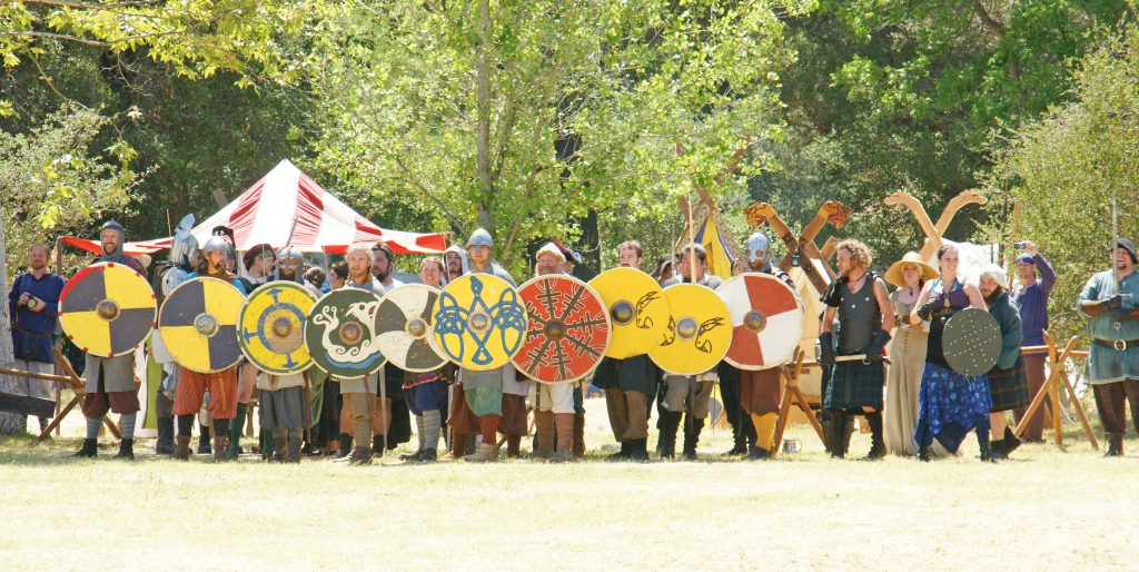 The Gaelic forces stand ready.