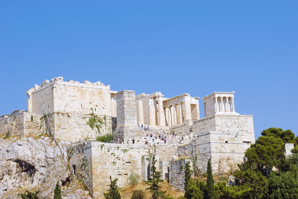 A view to the Propylaea.