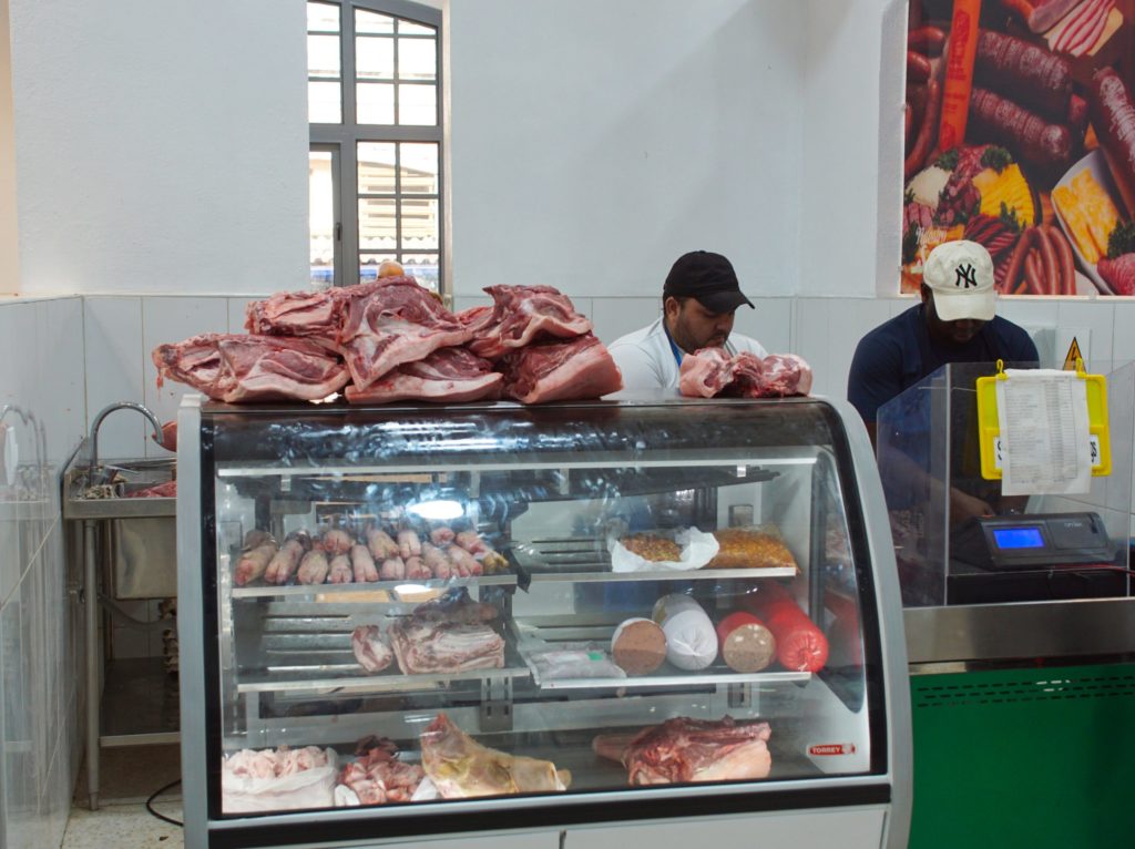 Pigs feet and deli meat.