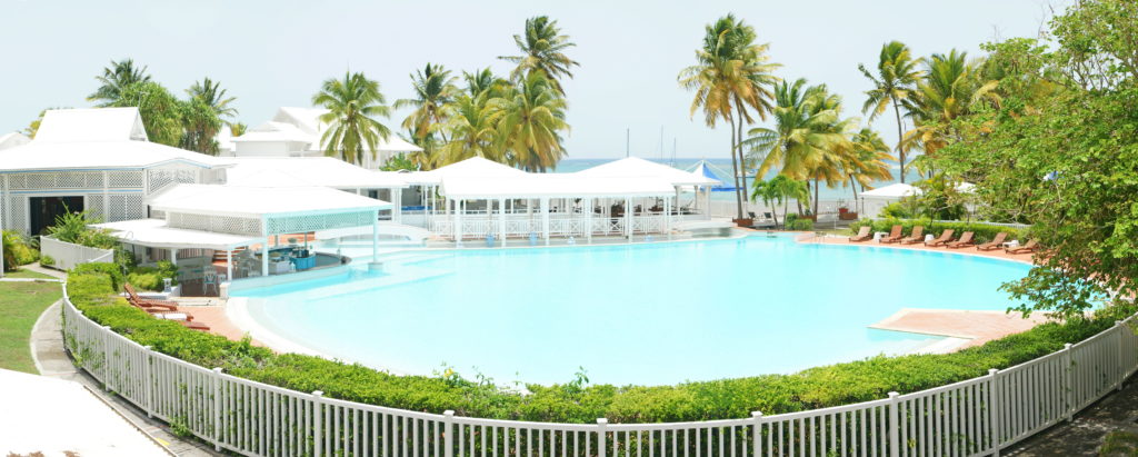 We have the pool to ourselves.