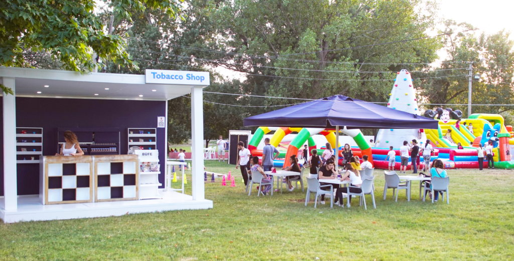 The Tobacco Shop includes a buffet.