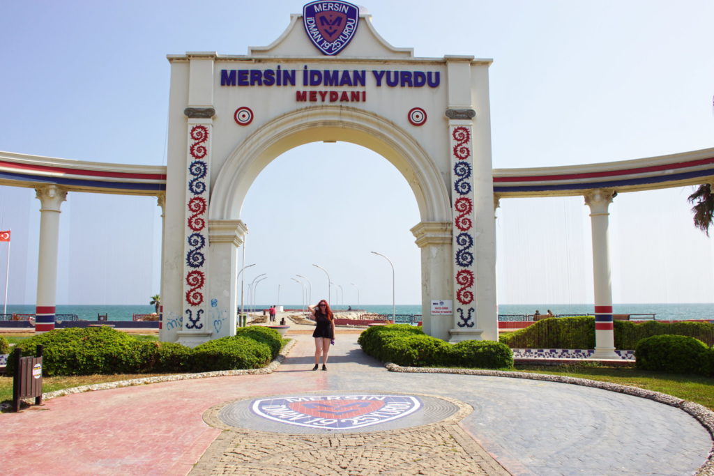 Mersin İdman Yurdu Meydanı is round.