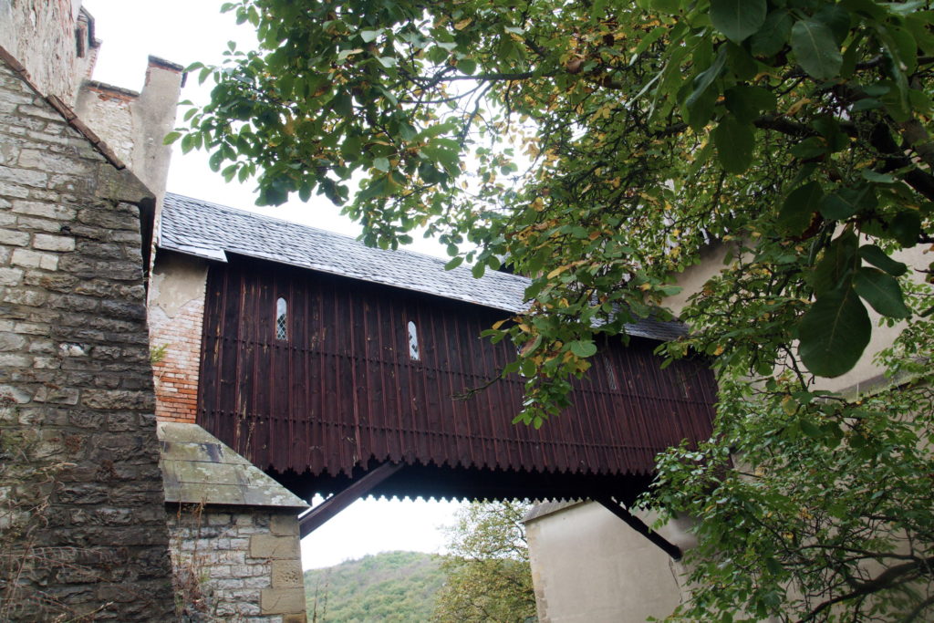 They decided to make this bridge out of wood.